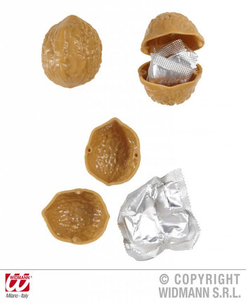 Condooms in een walnoot